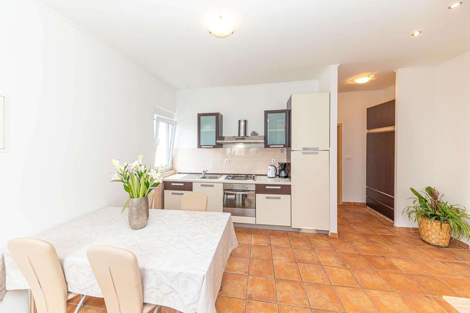 Tina Apartament