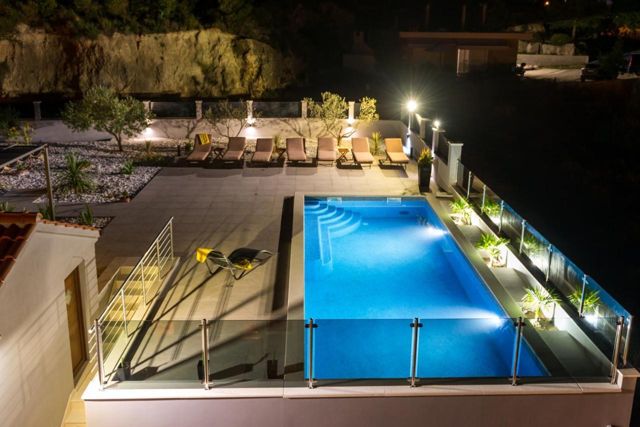 Apartament Tina *